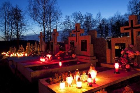 Wspomnienie Wszystkich Wiernych Zmarłych – 2 listopada 2025r.